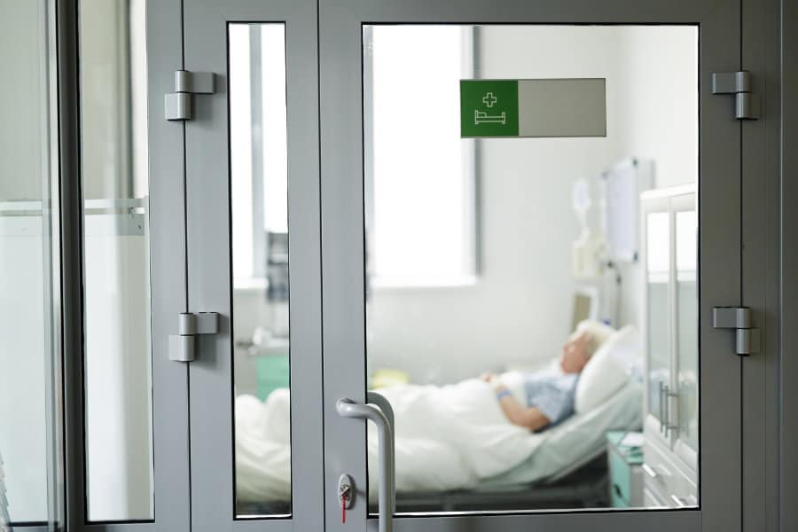 Restricted access to hospital room